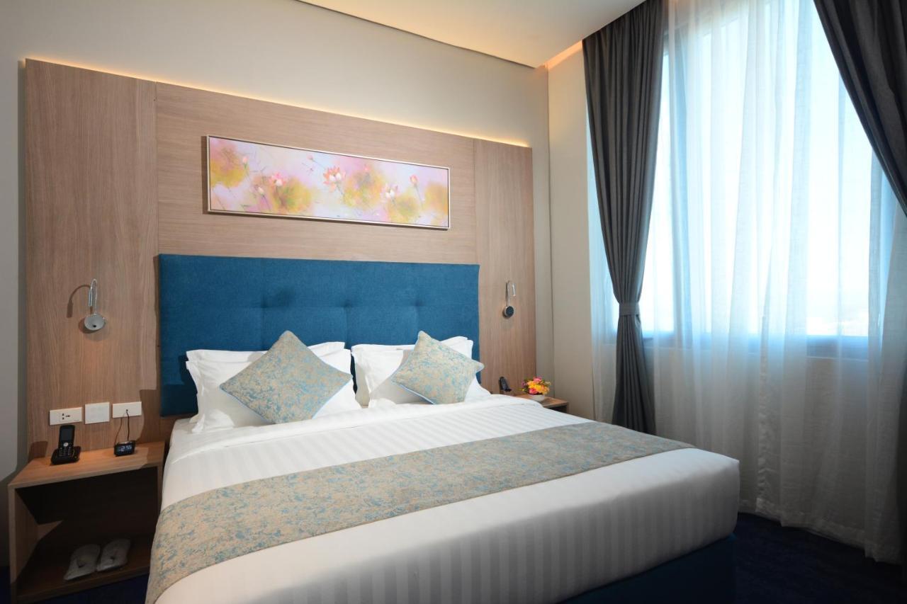 Blue Lotus Hotel Davao City Extérieur photo