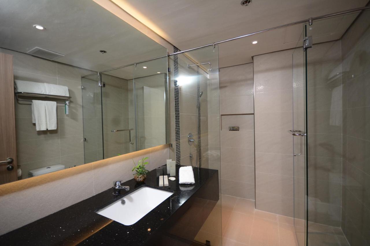 Blue Lotus Hotel Davao City Extérieur photo